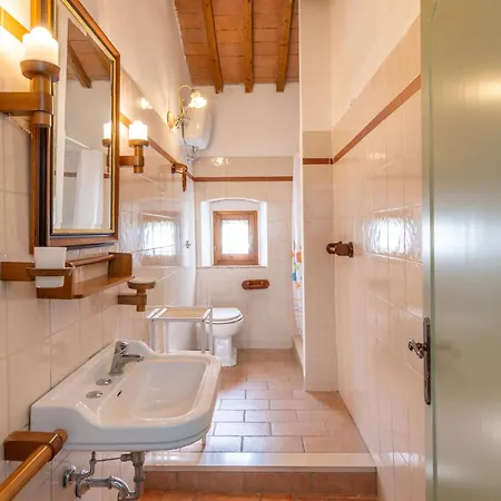 Apartment Papavero By Interhome Montescudaio